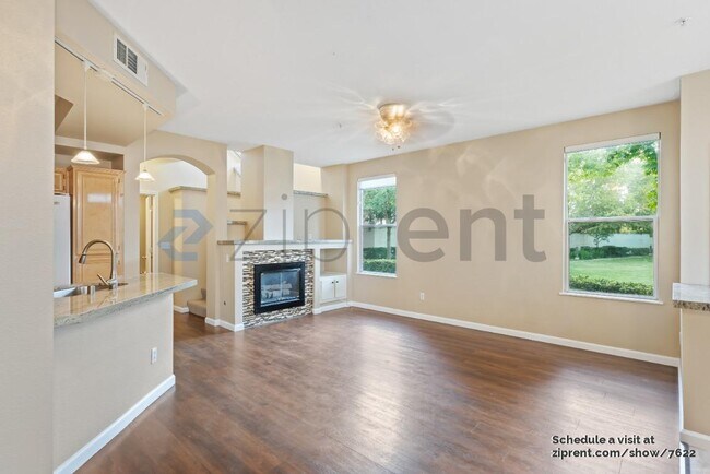 Foto del edificio - 3331 Midtown Pl