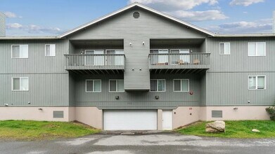 Building Photo - 9905 William Jones Cir