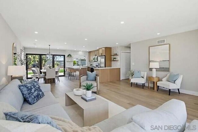 Foto del edificio - 7415 Bovet Way