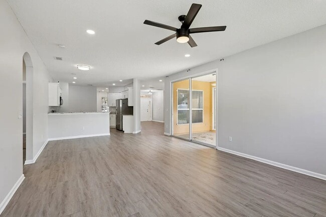 Building Photo - 2909 Piedmont Manor Dr