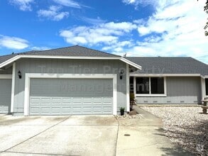 Building Photo - 129 Julian Way