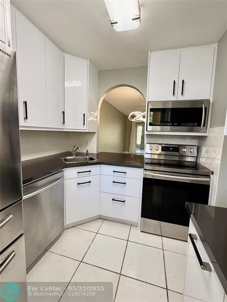 Primary Photo - 3500 SW Natura Blvd