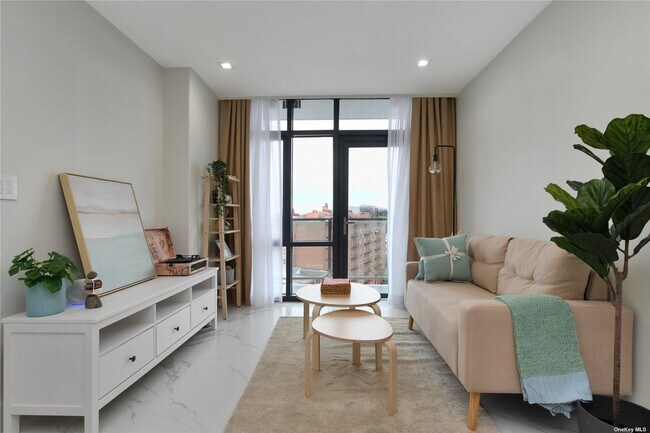 Foto del edificio - 41-62-62 Bowne St