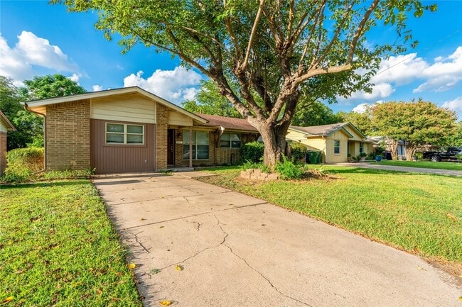 Building Photo - 709 Eastern Star Dr