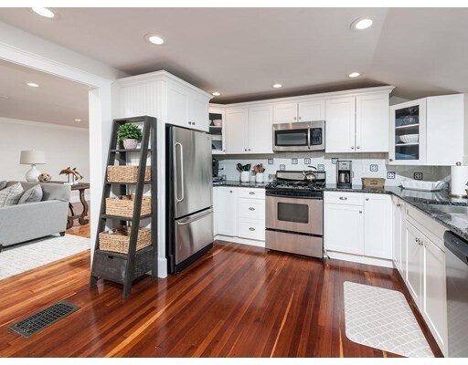 Foto del edificio - 138 Elm St