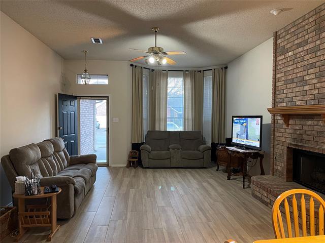 Foto del edificio - 2118 Stoneridge Dr