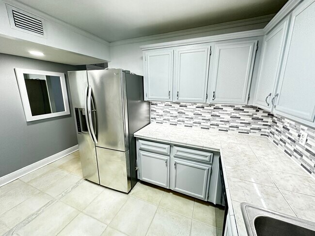 Foto del edificio - 5050 NW 7th St