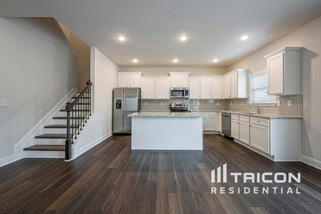 Foto del edificio - 409 Curlin Ct