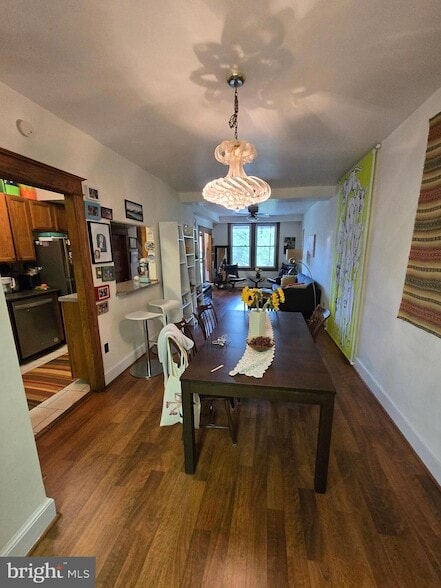 Foto del edificio - 1319 E Street NE Unit