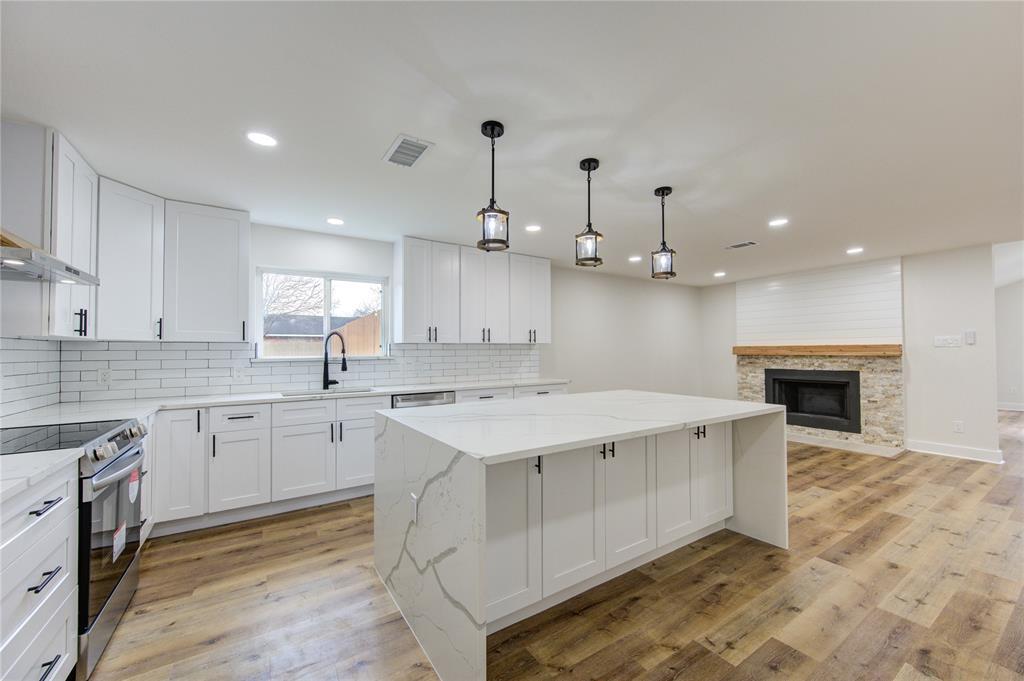 Foto principal - 14142 Rosetta Dr