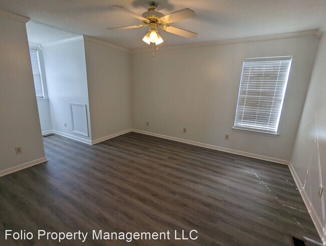 Building Photo - 3 br, 2 bath House - 13922 Sandhurst Drive