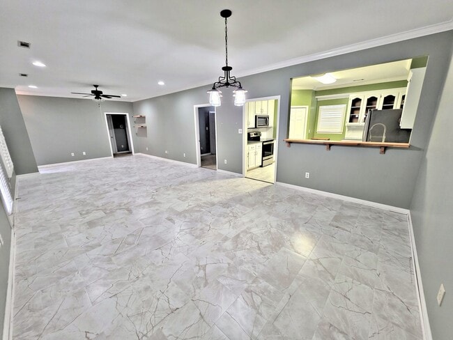 Building Photo - ***MOVE IN SPECIAL***HOUSE FOR RENT - DECATUR SE