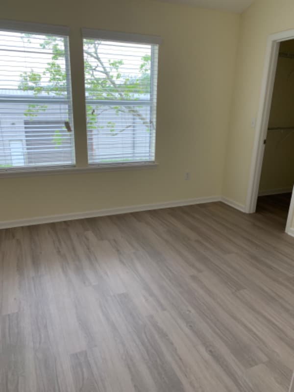 Foto del edificio - 3744 American Holly Rd