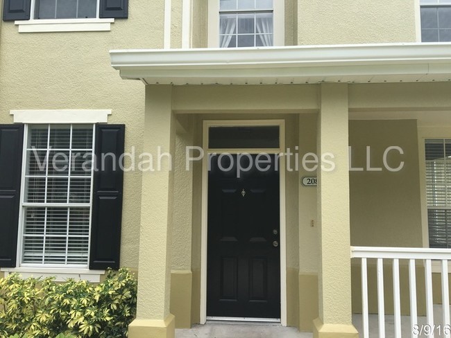 Building Photo - 9157 Lee Vista Blvd