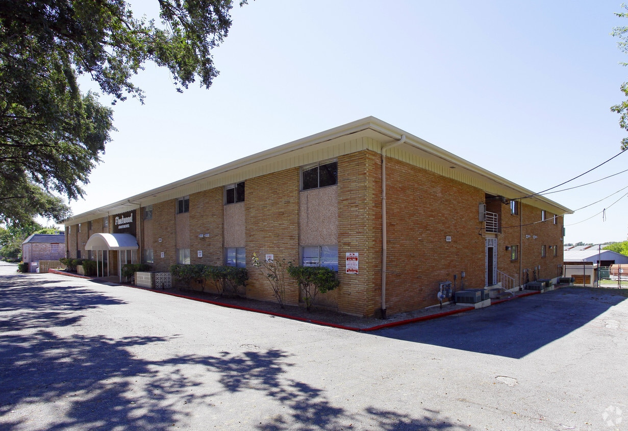 Building Photo - Jackson Flats Apartments