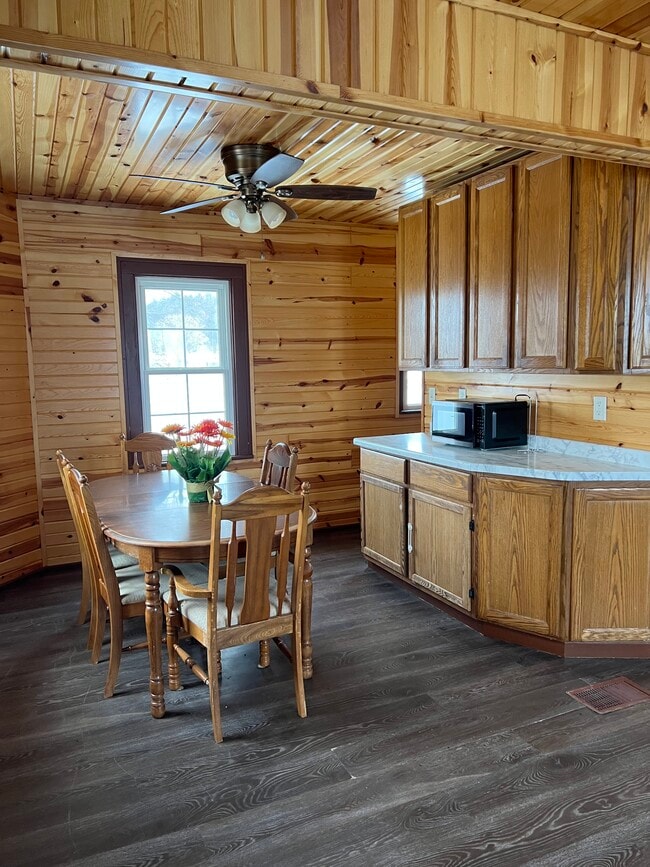 Kitchen - S13190 County Road K