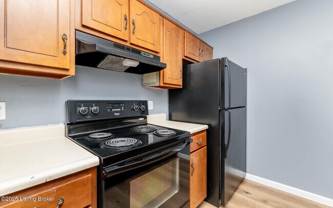 Foto del edificio - 530 Independence Ct