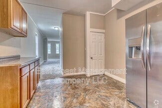 Building Photo - 1421 W Ostend St