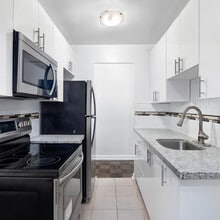 Building Photo - Dawes Apartments