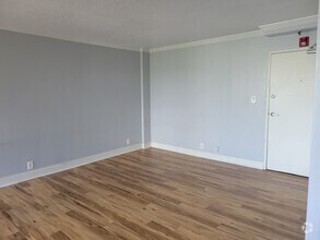 Building Photo - 1131 Stringers Ridge Rd
