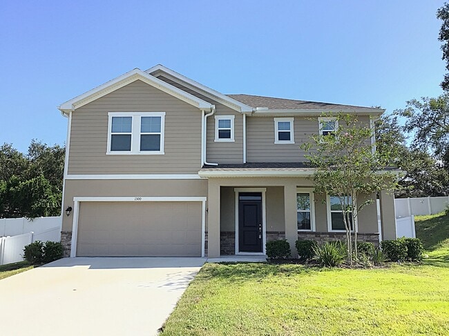 Building Photo - 1300 Bryce's Ct