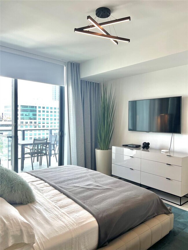 Foto del edificio - 88 SW 7th St