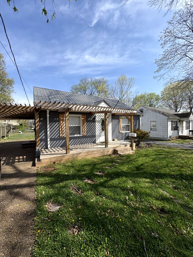 Foto del edificio - 2 Bedroom Pet Friendly Home For Rent in Hopkinsville!