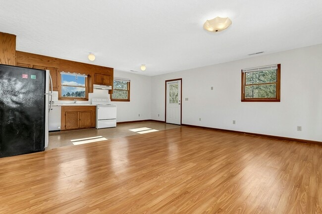 Building Photo - 1 Cobble Dr