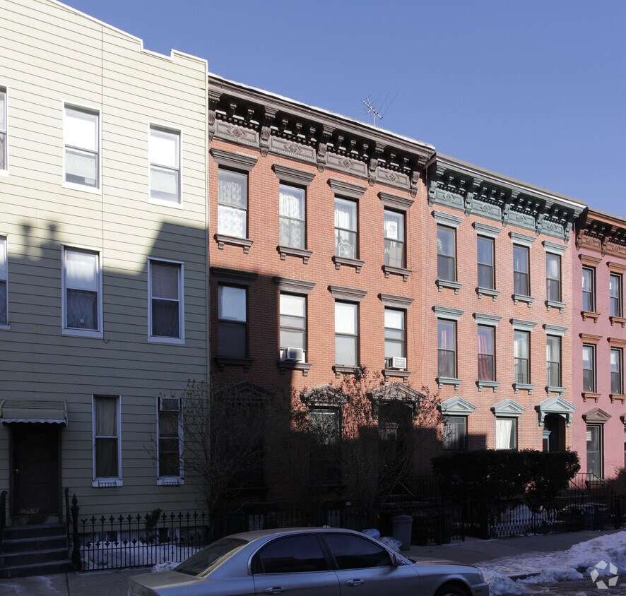 Foto principal - 157 India St