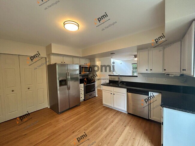 Foto del edificio - 4842 93rd Terrace
