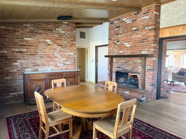 Building Photo - Mid-Century Brick Home in Indian Creek- Furnished | 2,366 Sq Ft