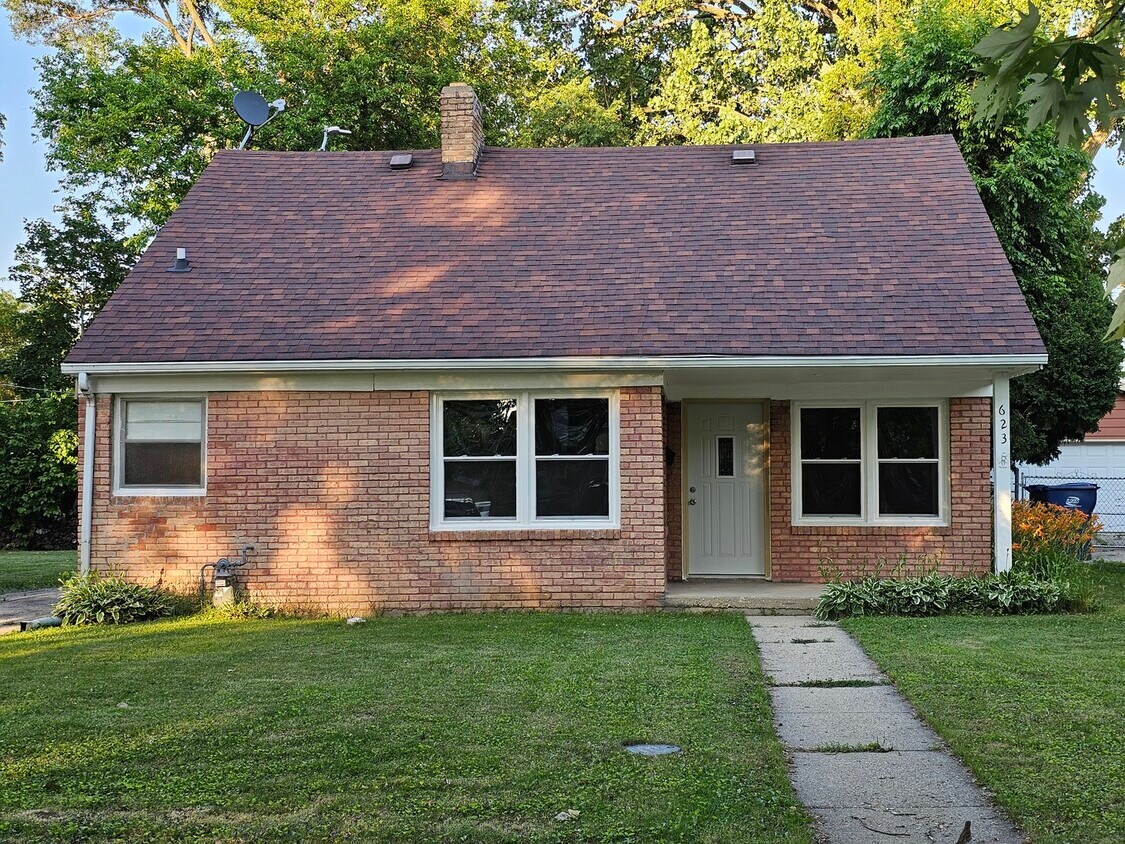 Primary Photo - 623 Westmoreland Ave