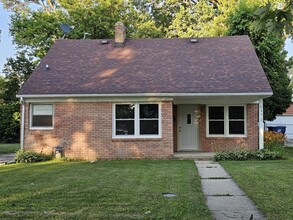 Building Photo - 623 Westmoreland Ave