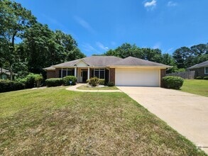 Building Photo - 7184 Village Loop