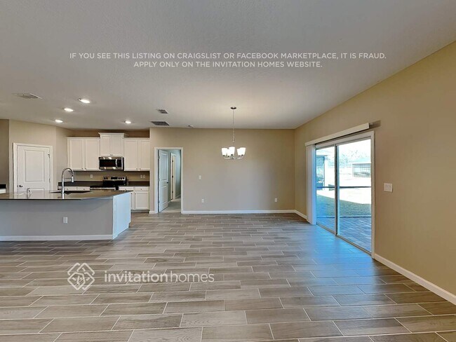 Foto del edificio - 6779 Falls Chase Ln