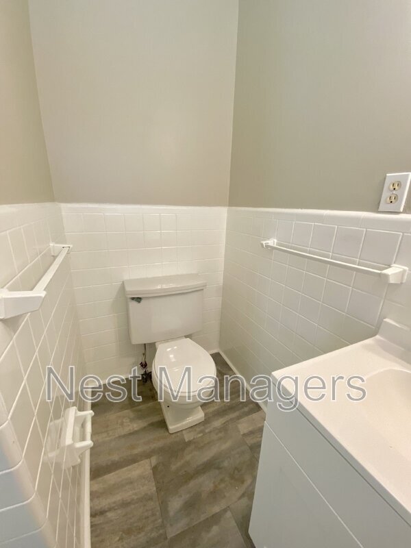 Foto del edificio - 3808 Hartwell Rd