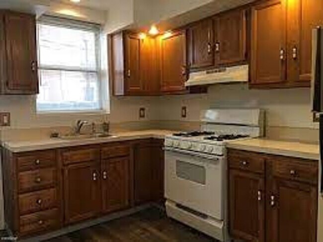 Photo - 2631 S Watts St. Apartment