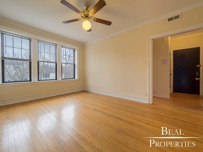 Photo - 1 bedroom in CHICAGO IL 60613 Apartment