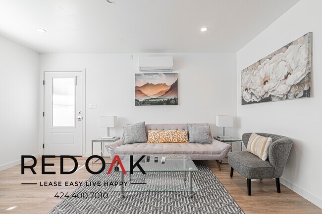 Foto del edificio - 4725 1/2 W 18th St