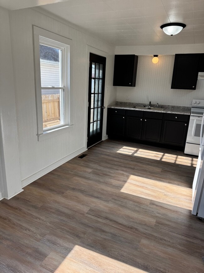 Foto del edificio - 727 7th St