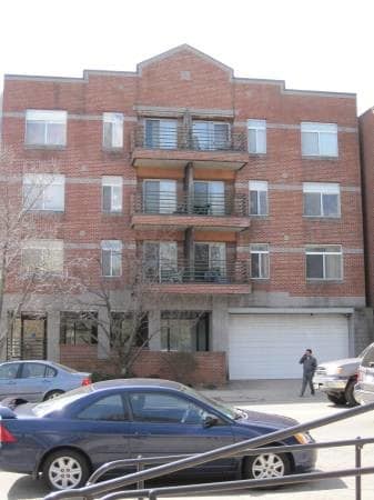 Building Photo - 170 Main St