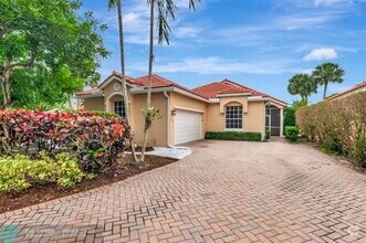 Building Photo - 11081 Springbrook Cir