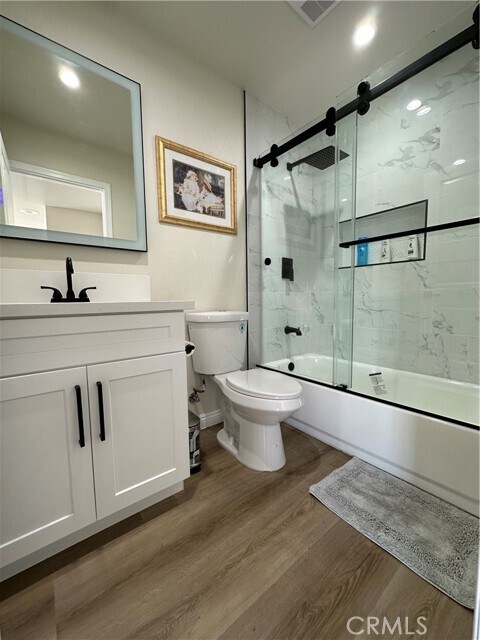 Foto del edificio - 2207 W 78th St