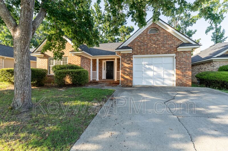 Foto principal - 575 Blue Ridge Crossing