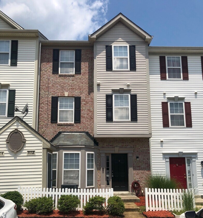 312 Assembly Point Ct, Odenton, MD 21113 Townhome Rentals in Odenton