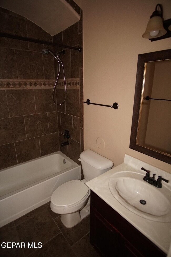 Building Photo - 3628 Grand Bahamas Dr
