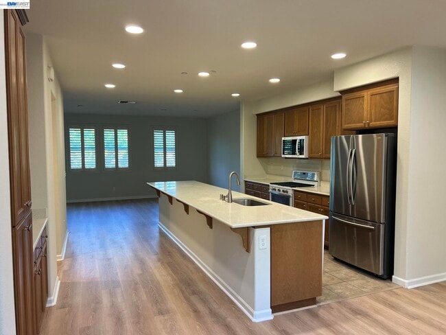 Building Photo - 5683 Melodia Cir