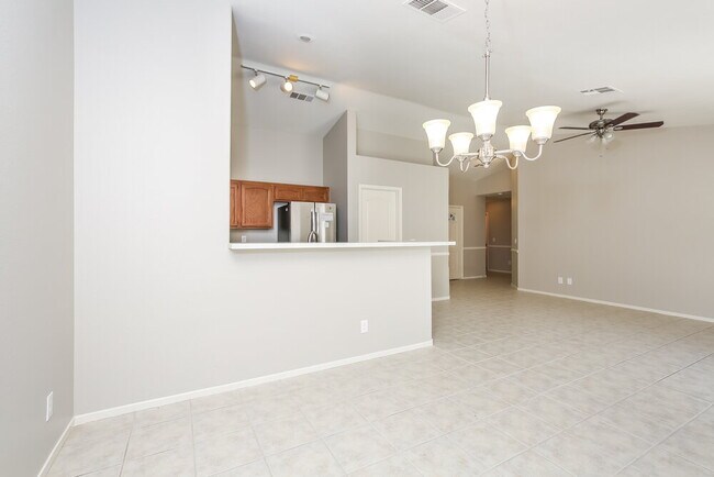 Building Photo - 4911 Dunvegan Ct