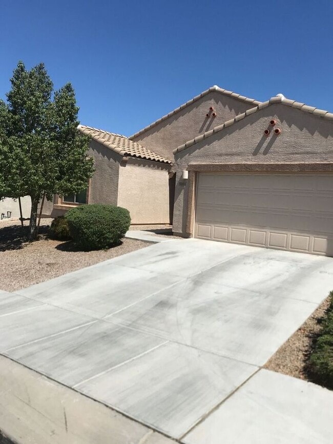 Building Photo - 5202 W Spring Willow Ct
