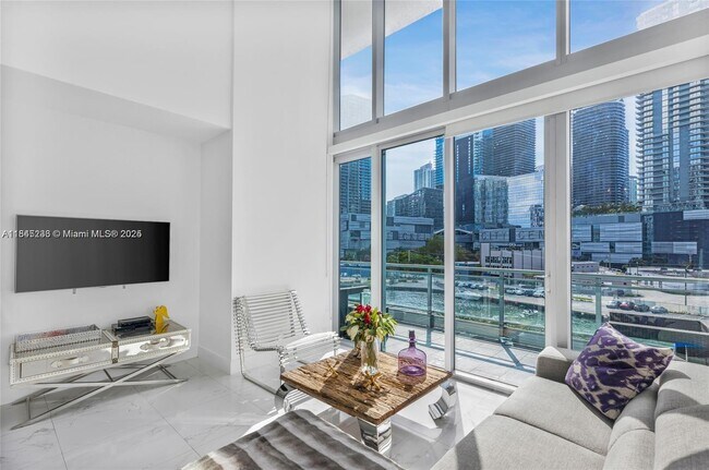 Foto del edificio - 92 SW 3rd St